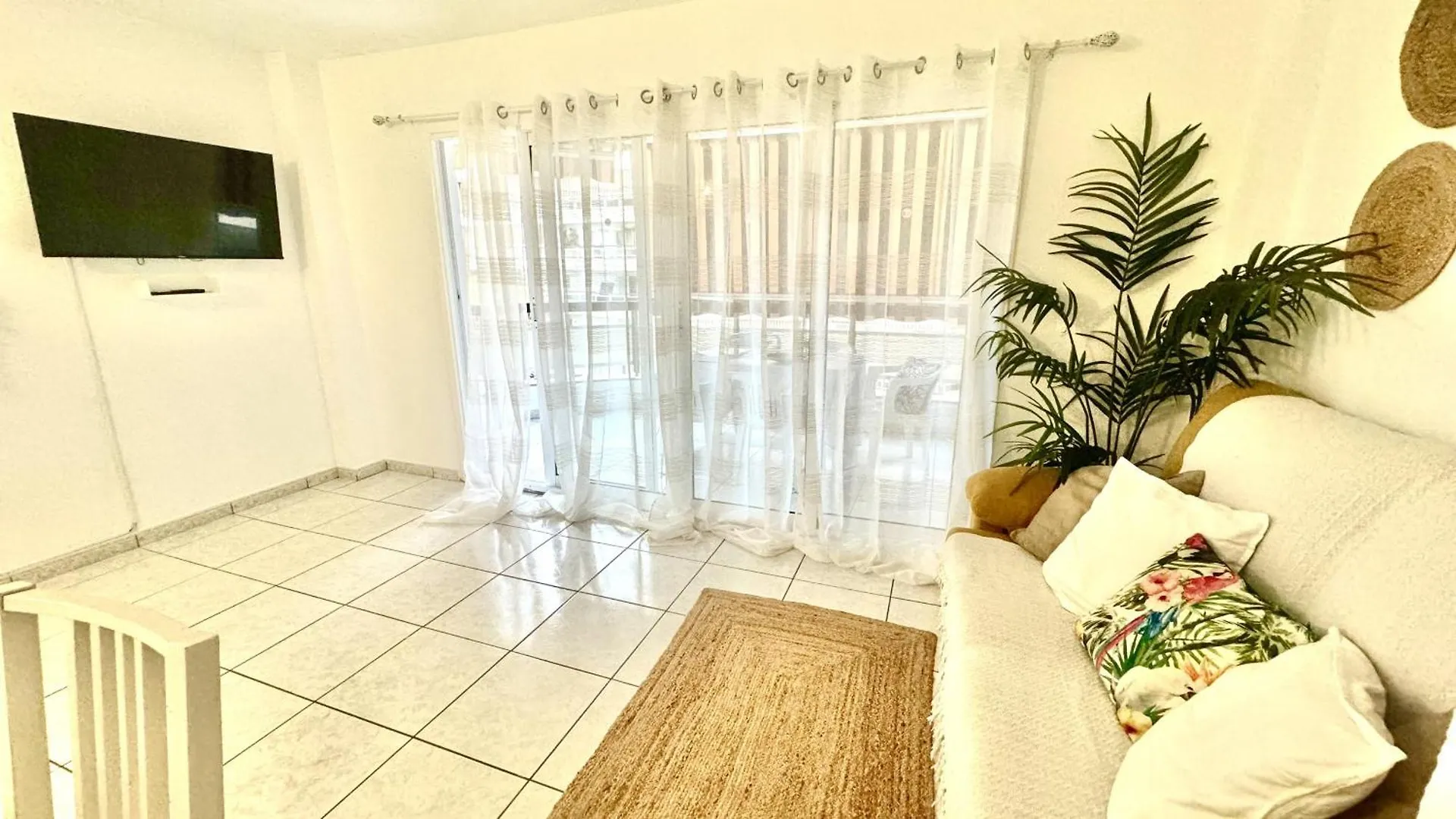 Jardines Del Sur By Deihu Experiencias Apartment Los Cristianos  Los Cristianos (Tenerife)