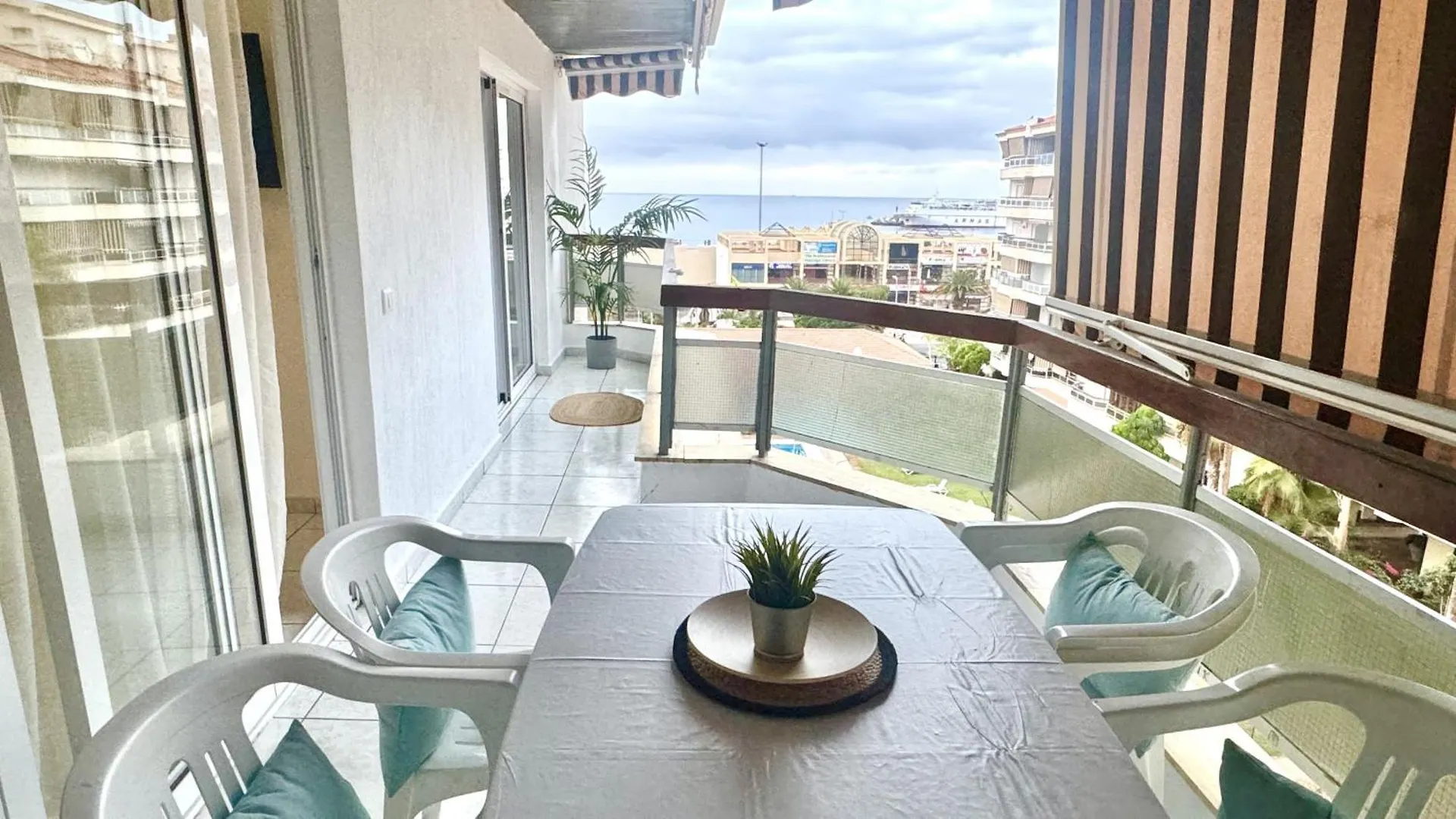 Jardines Del Sur By Deihu Experiencias Lägenhet Los Cristianos   Los Cristianos (Tenerife)